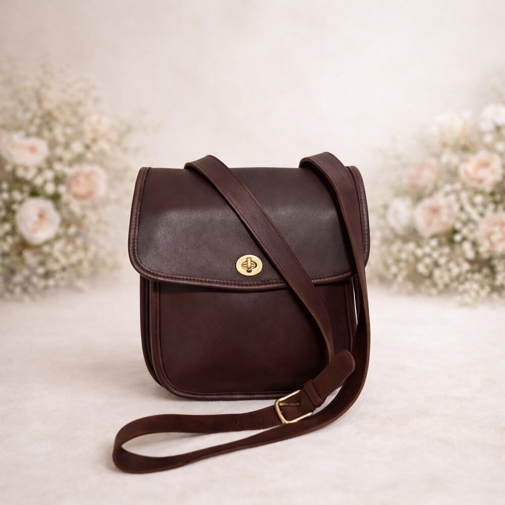 Vintage Coach Side Pack Mahogany Rare Classic Bag